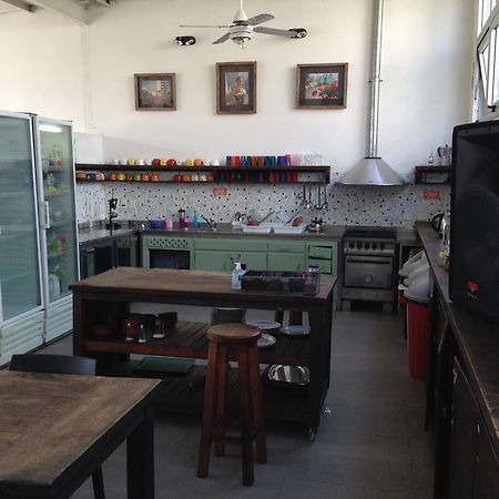 La Casa De Pichincha Hostel บัวโนสไอเรส ภายนอก รูปภาพ